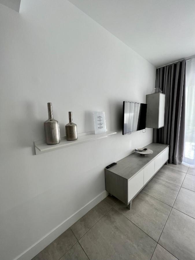 Corralejo Bristol Terrace Apartment Con Giardino Privato Esterno エクステリア 写真